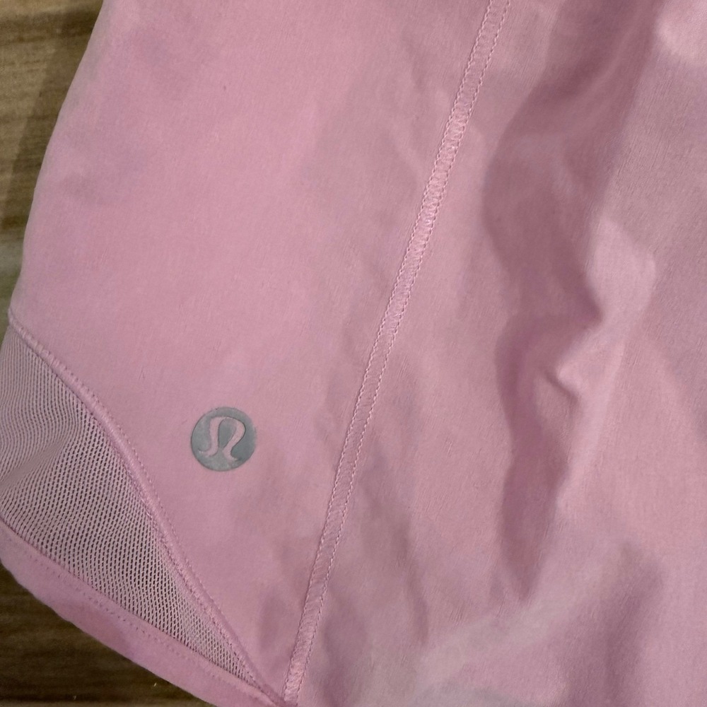 Lululemon Hotty Hot High-Rise Lined Shorts Pink Size 4 Athletic Running Gym - Picture 4 of 7